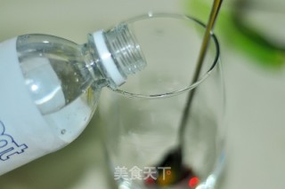 猕猴桃苹果蔓越莓汽水的做法步骤：6