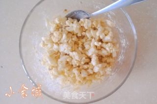 极简做法的美味--鸡蛋三明治的做法步骤：4