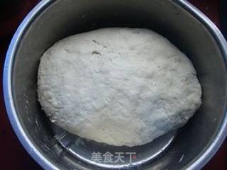 黑芝麻酱肉桂花卷的做法步骤：4