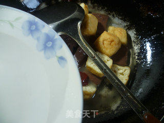 芹菜叶油豆腐鹅血汤的做法步骤：7
