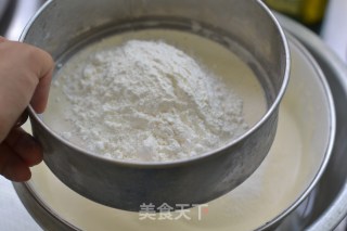 跟帅一起学烘焙-蛋糕入门之【海绵鸡蛋糕】的做法步骤：4