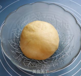 酥皮巨蛋的做法步骤：1