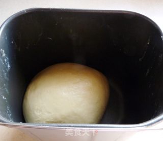 酥皮巨蛋的做法步骤：4