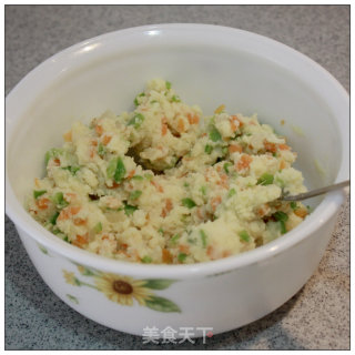 大家都喜欢的土豆菜菜-----土豆沙拉球的做法步骤：7
