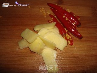 回锅肉的做法步骤：4
