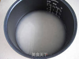 [腊味什锦沙拉焖饭] --- 只需一味调料的营养主食的做法步骤：4