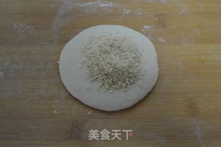 芝麻盐烧饼的做法步骤：12