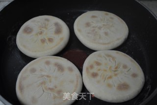 芝麻盐烧饼的做法步骤：18