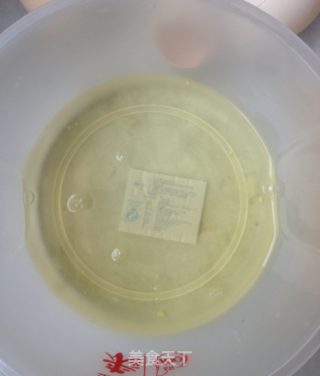 电饭锅蛋糕的做法步骤：2