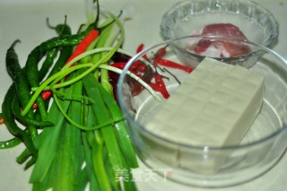 干锅千叶豆腐的做法步骤：1