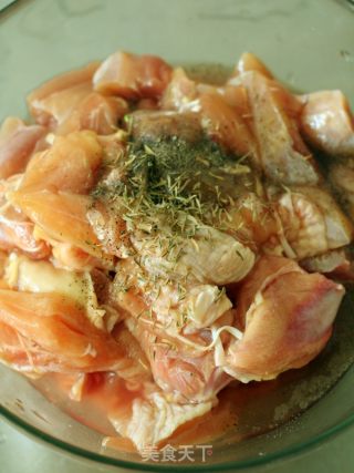 意式蘑菇咖喱焗饭的做法步骤：1