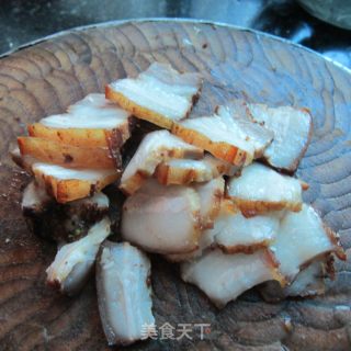 油辣东坡肉的做法步骤：2