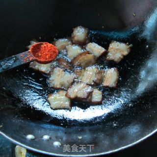油辣东坡肉的做法步骤：5