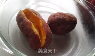 巧用微波炉---烤蕃薯儿的做法步骤：5