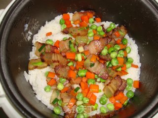 【糯米腊肉紫菜饭团】-----送给PP生日的祝福礼物的做法步骤：5