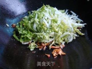 鸡丝白菜炒红米线的做法步骤：7
