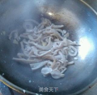 尖椒爆牛肚的做法步骤：4