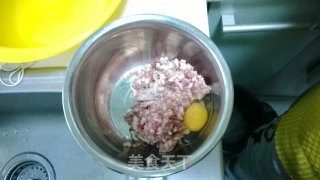 鲜肉小馄饨的做法步骤：4