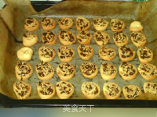 葡萄干卷心酥的做法步骤：21