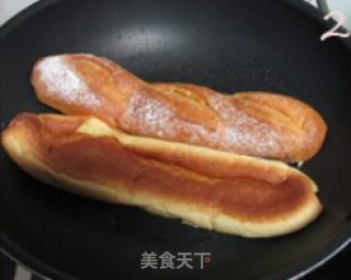 金枪鱼沙拉汉堡的做法步骤：2