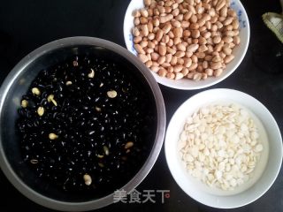 黑豆杏仁花生小豆腐的做法步骤：1
