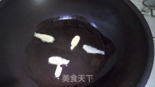 鲫鱼萝卜丝汤的做法步骤：3