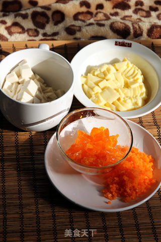虾仁蛋黄豆腐的做法步骤：2