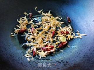 野生虾皮炒白菜的做法步骤：5
