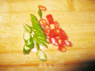 简单实惠下饭菜【手撕包菜】的做法步骤：2