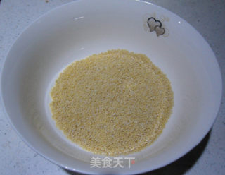 小米绿豆粥的做法步骤：1