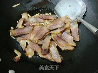 经典家常菜------【蒜薹炒腊肉】的做法步骤：6