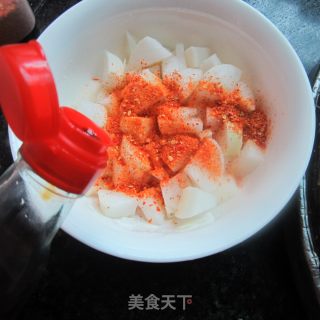 辣椒粉拌萝卜的做法步骤：7