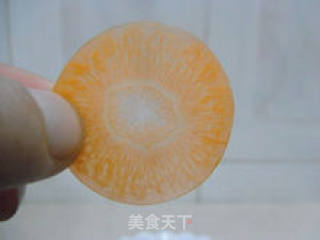 [胡萝卜玫瑰花] --- 精致盘饰的做法步骤：3