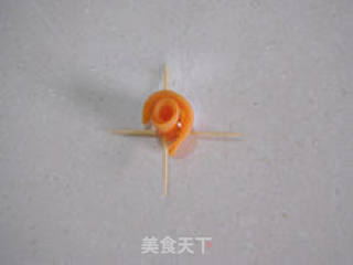 [胡萝卜玫瑰花] --- 精致盘饰的做法步骤：9