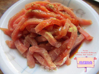 新手也可以搞定的--京酱肉丝的做法步骤：2