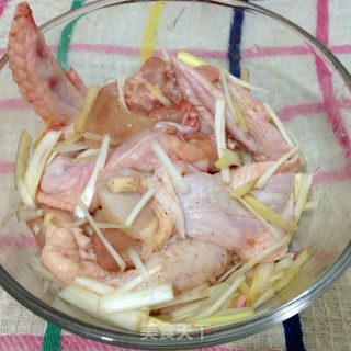 布袋鸡翅的做法步骤：5