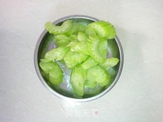 香橙蔬菜沙拉的做法步骤：3
