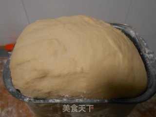 椰蓉小面包的做法步骤：2