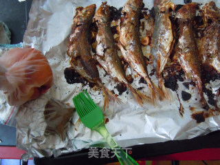 【蒜香麻辣烤鱼】---烤箱也可以做菜的做法步骤：11