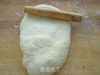 豆沙面包卷的做法步骤：7