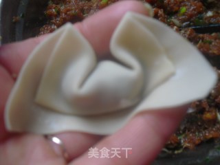 鲜肉馄饨的做法步骤：8