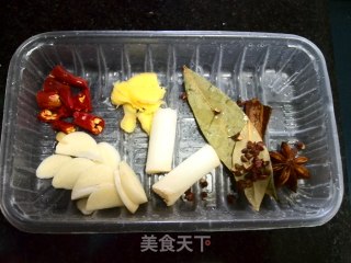 红烧鱼块的做法步骤：2