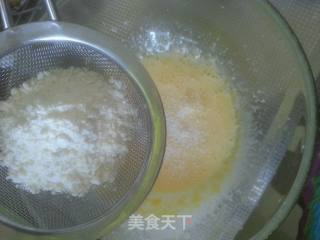 酸奶戚风蛋糕仔的做法步骤：7