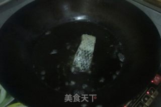 C式改良版“酸辣侉炖鱼”的做法步骤：3
