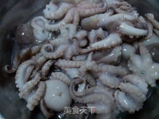 香煸小章鱼的做法步骤：1