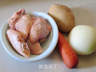 三汁闷锅的做法步骤：1