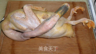泡椒麻鸭的做法步骤：1