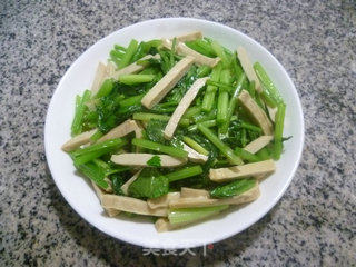 虾米干炒芹菜的做法步骤：10