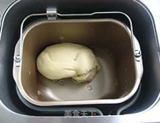 肉松沙拉面包的做法步骤：5