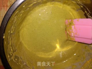 抹茶戚风蛋糕的做法步骤：7